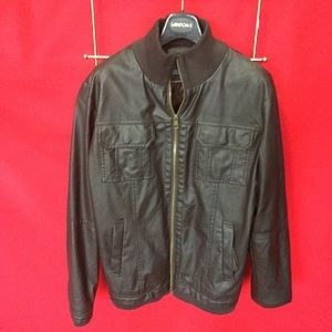 Men’s Faux Leather Jacket. Small. T102